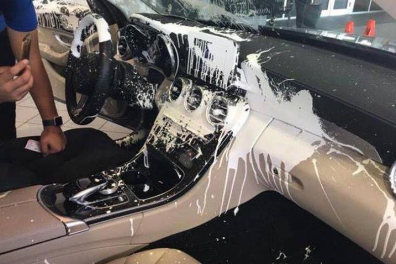 open paint in car white paint all over car