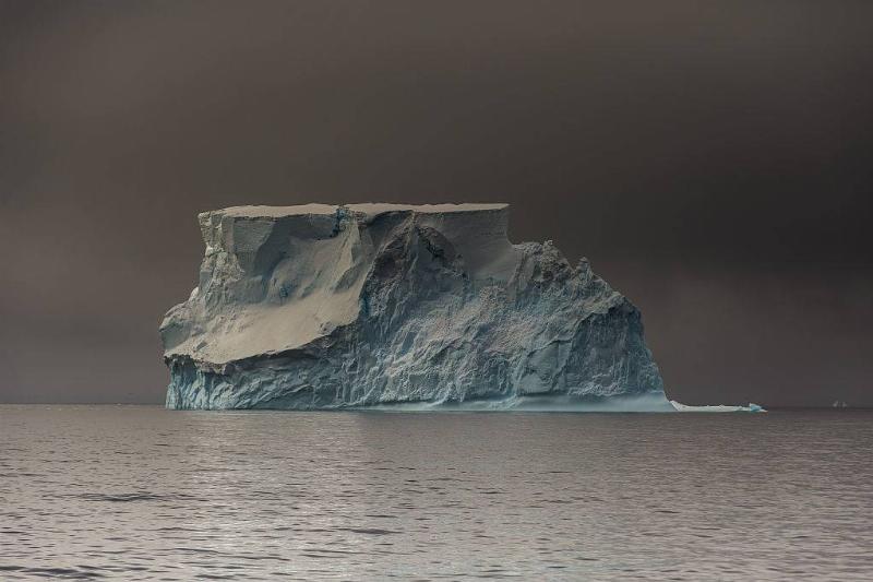 Picture of iceberg 
