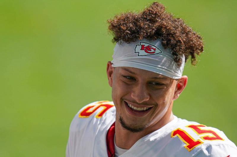 mahomes-23721 mahomes-23721