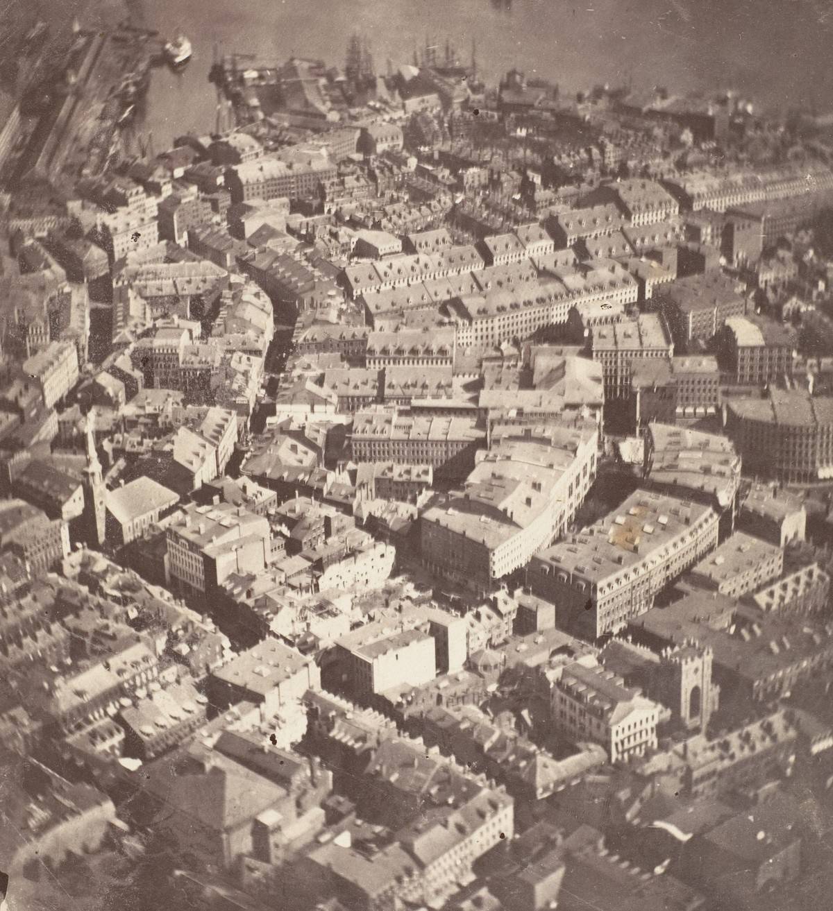 The first aerial picture of Boston dates back to 1860.