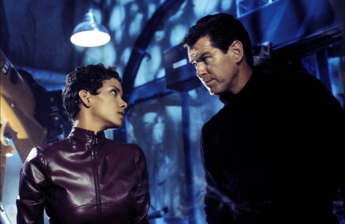 Halle Berry Chocked On A Fig