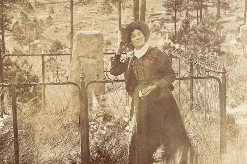 Hickok And Jane Were Buried Next To Each Other