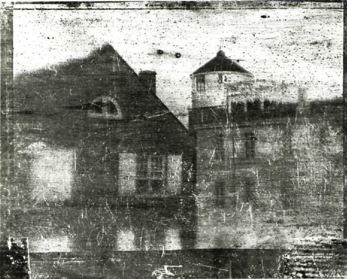 The first photo taken in the United States depicts Central High School in Philadelphia.
