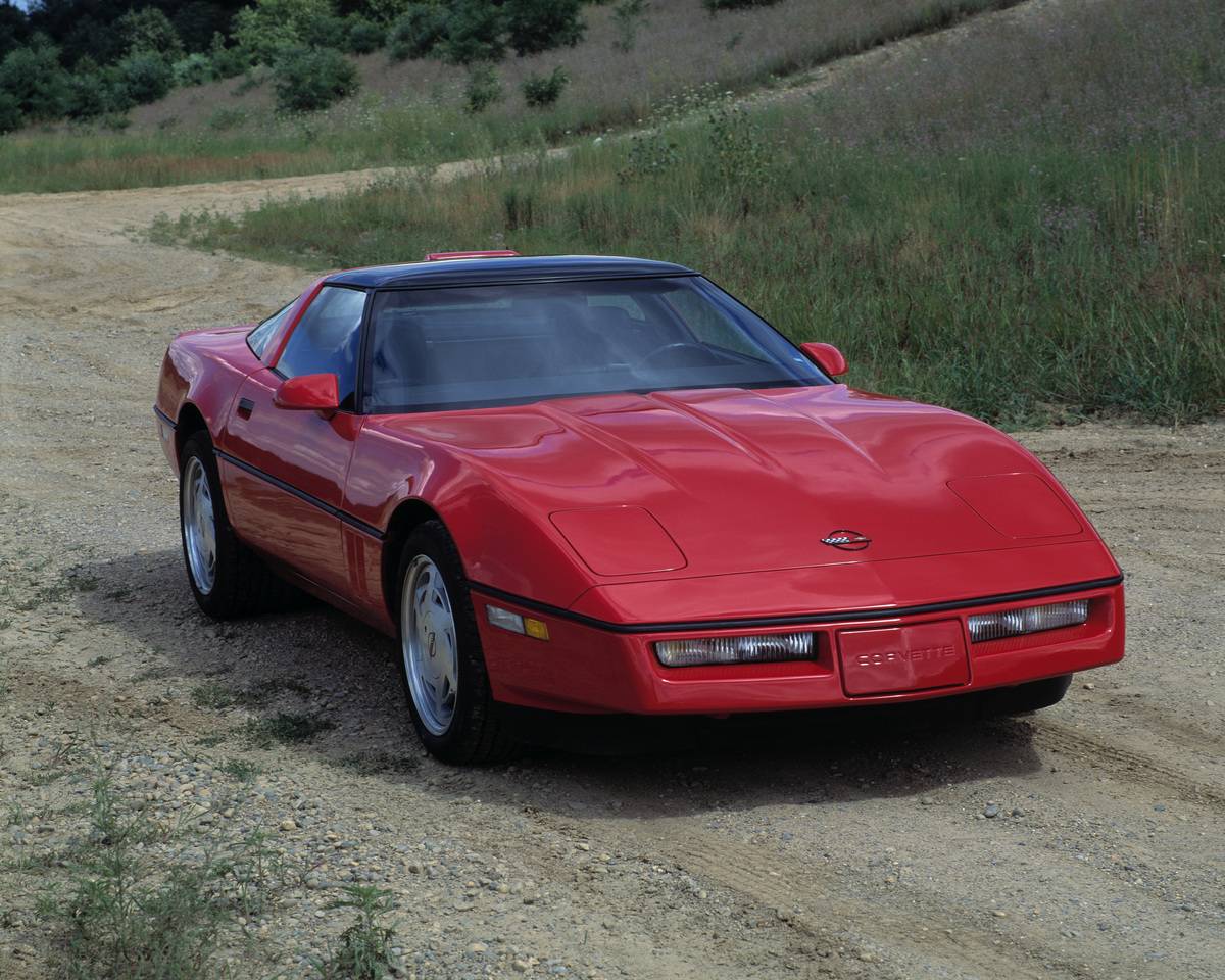 Chevrolet Corvette (1984) Chevrolet Corvette (1984)