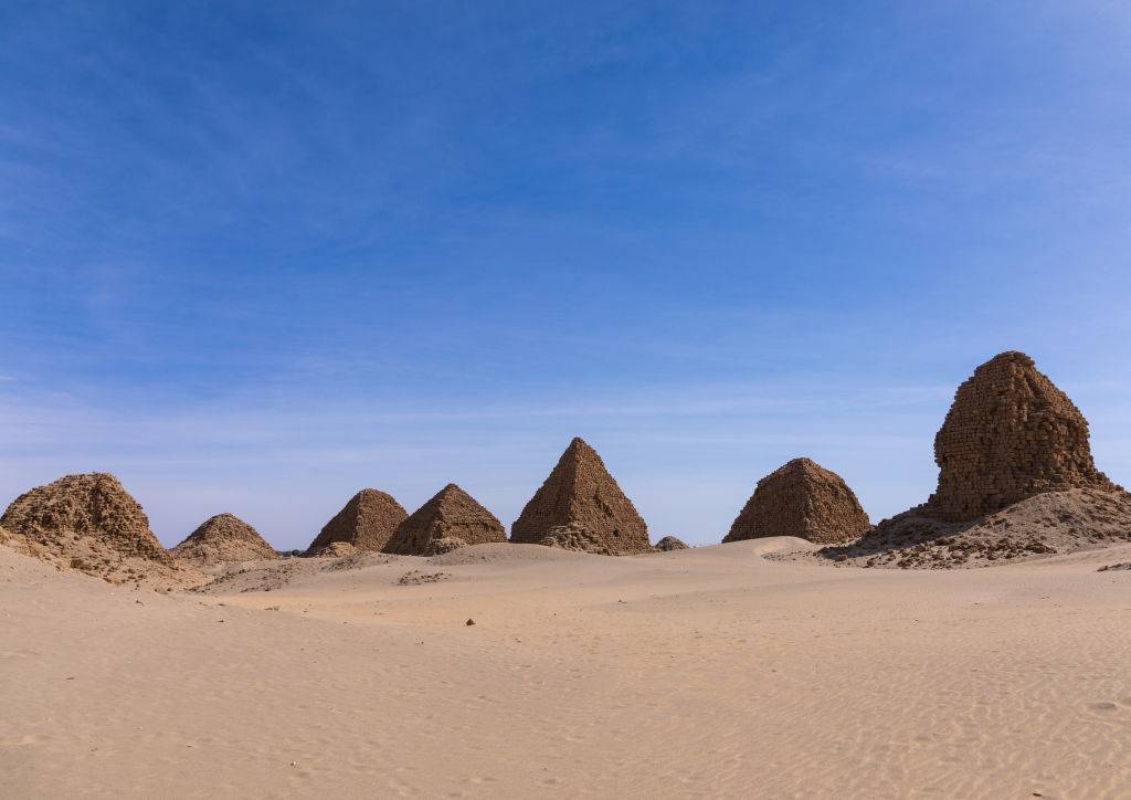 Picture of the Nubian Pyramids 