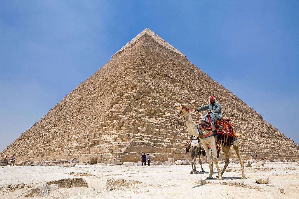Picture of Giza Pyramid 