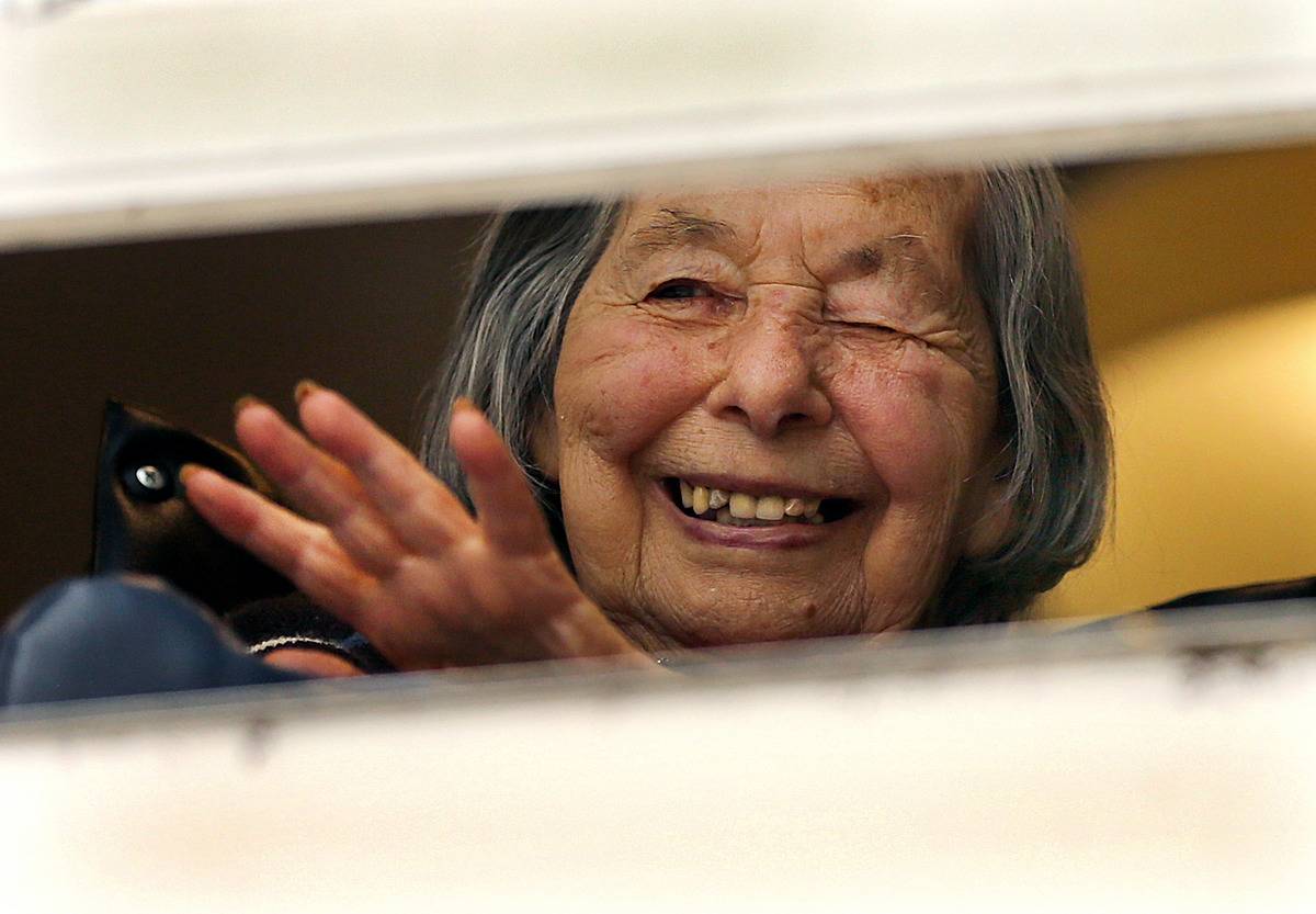 Visting Mothers Through Their Windows
