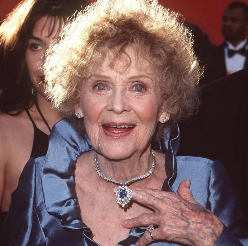 the-70th-annual-academy-awards-red-carpet.-70207
