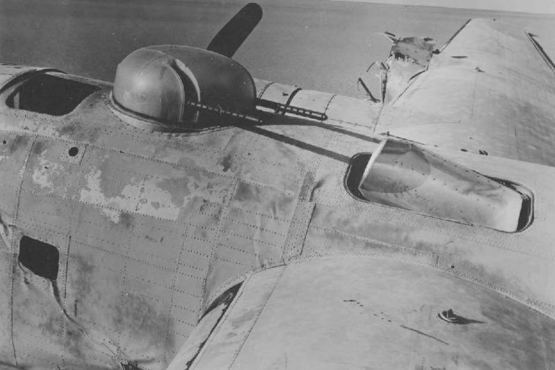 B-24-Lady-Be-Good-Lost-bomber-of-World-War-II-2-56-screenshot-49866