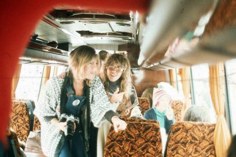 tour-bus-78340 tour-bus-78340
