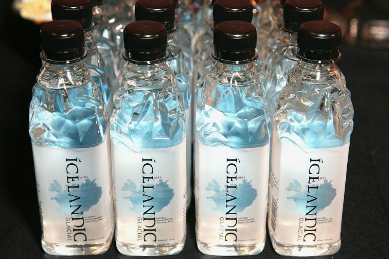 icelandic glacial 526686500 icelandic glacial water bottles