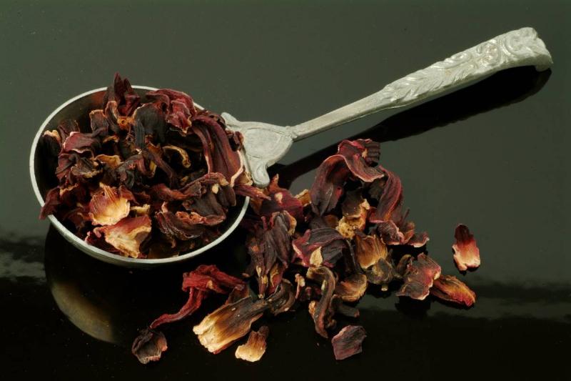 GettyImages-849818390 Medicinal Plant and Tea. Dried Blossoms Of Roselle. Hibiscus Sabdariffa.