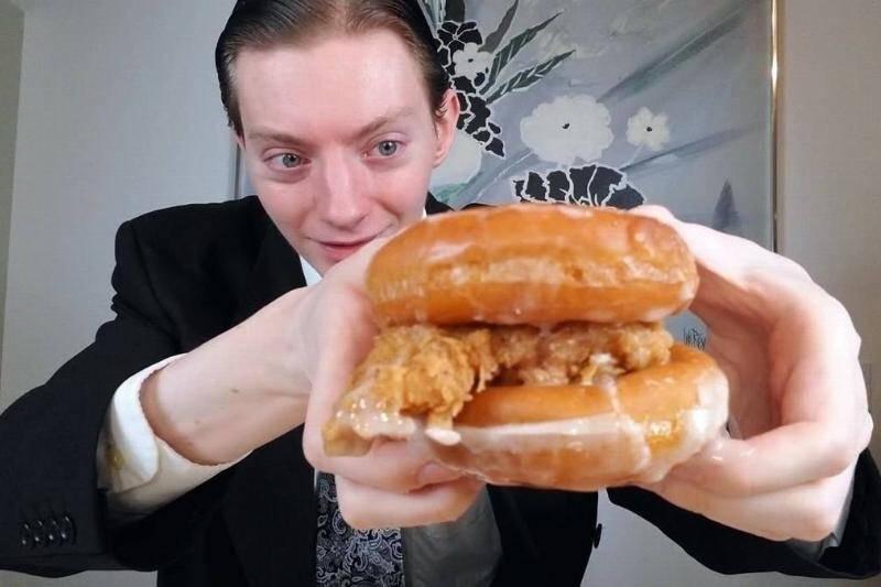 kfc-chicken-donut-sandwich-92790