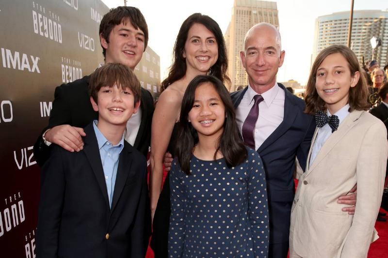 Premiere Of Paramount Pictures' Premiere Of Paramount Pictures'