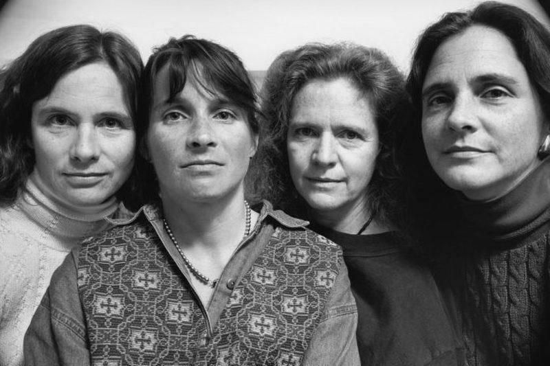 1551172887_caf177f1dfe138bc3ed3e69a4ef334b0fc763deb-77265 four sisters in sweaters