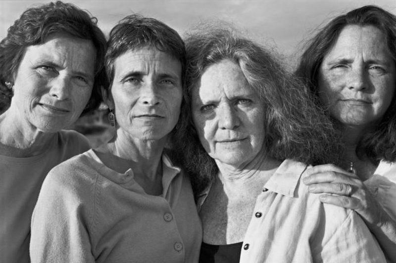 1551173022_0fffc4af60219d0c743ee08ea625bc330d5c0193-69166 sunset brown sisters 2006