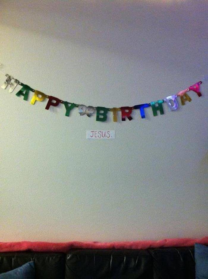 Decorations that say 