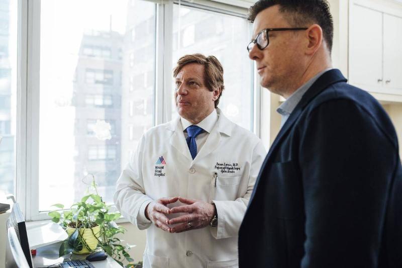 doctor-and-patient-95281 doctor-and-patient-95281