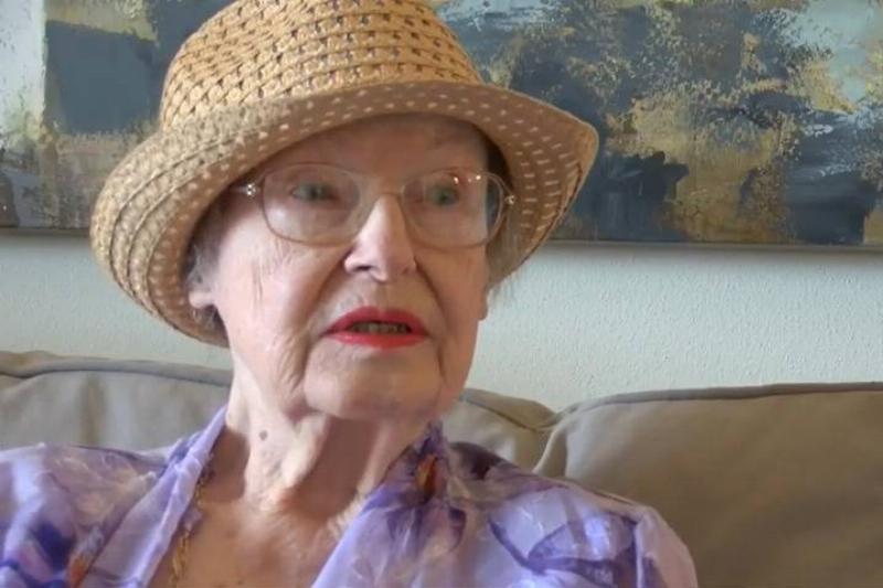 91-year-old woman collecting 1 million pop tabs for charity 0-33 screenshot 91-year-old woman collecting 1 million pop tabs for charity 0-33 screenshot