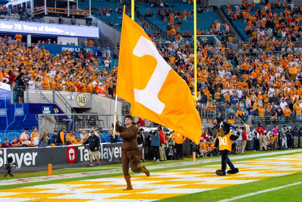 university of tennessee davy crockett mascot