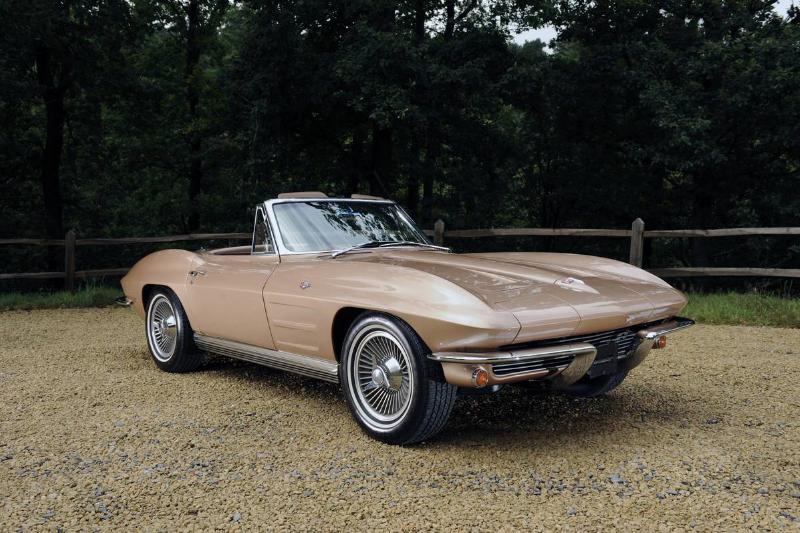 Chevrolet Corvette Stingray convertible 1964
