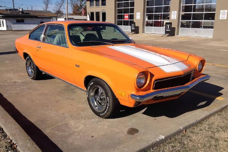 1600px-Vega_Chevrolet