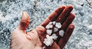 Pour Salt Down Your Drain At Night, Here’s Why (Clever Uses For Salt We Wish We Knew Sooner)