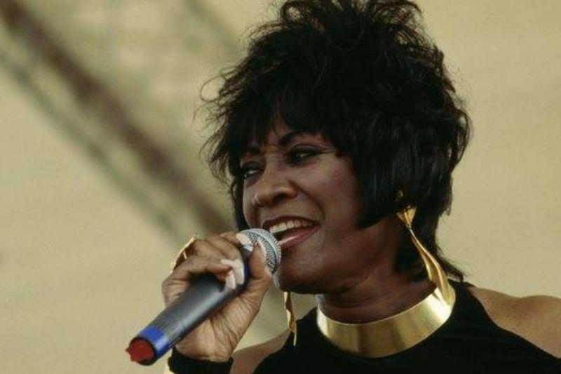 Photo of Patti LABELLE Photo of Patti LABELLE