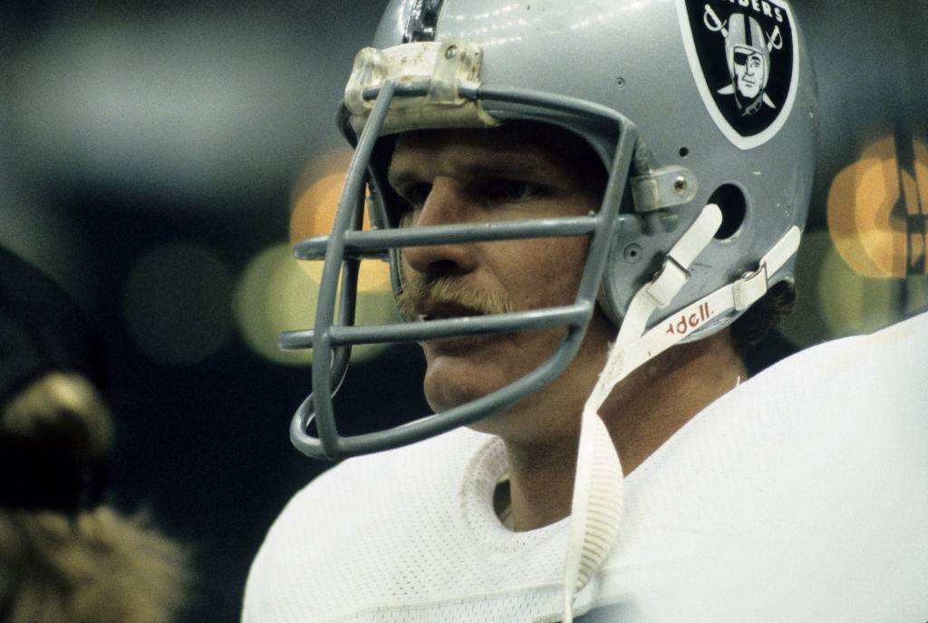 Ted Hendricks