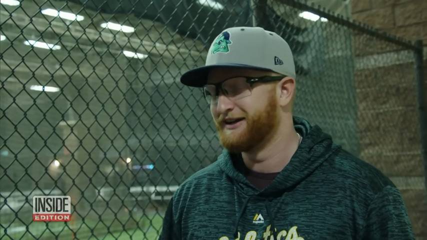 brady talking to the cam