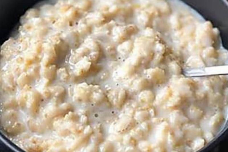 fa0240501ca0635d35f5993ff6c2a6d1 bowl of oatmeal