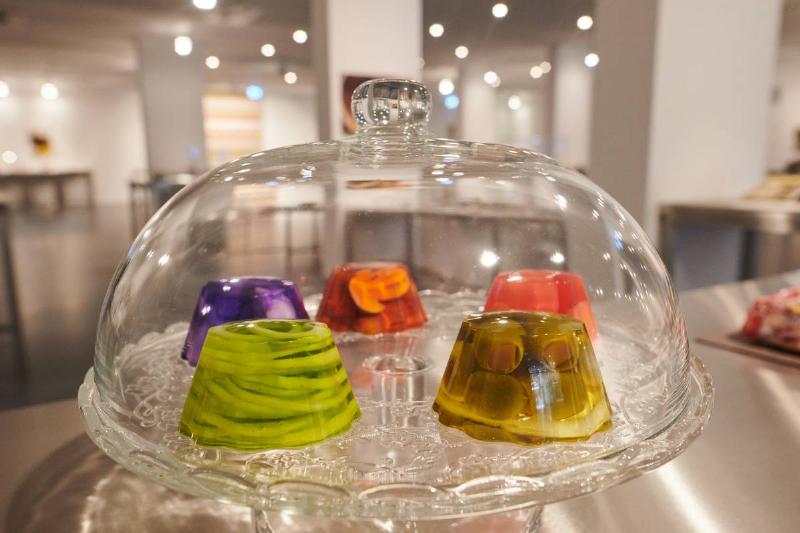 Museum against good taste