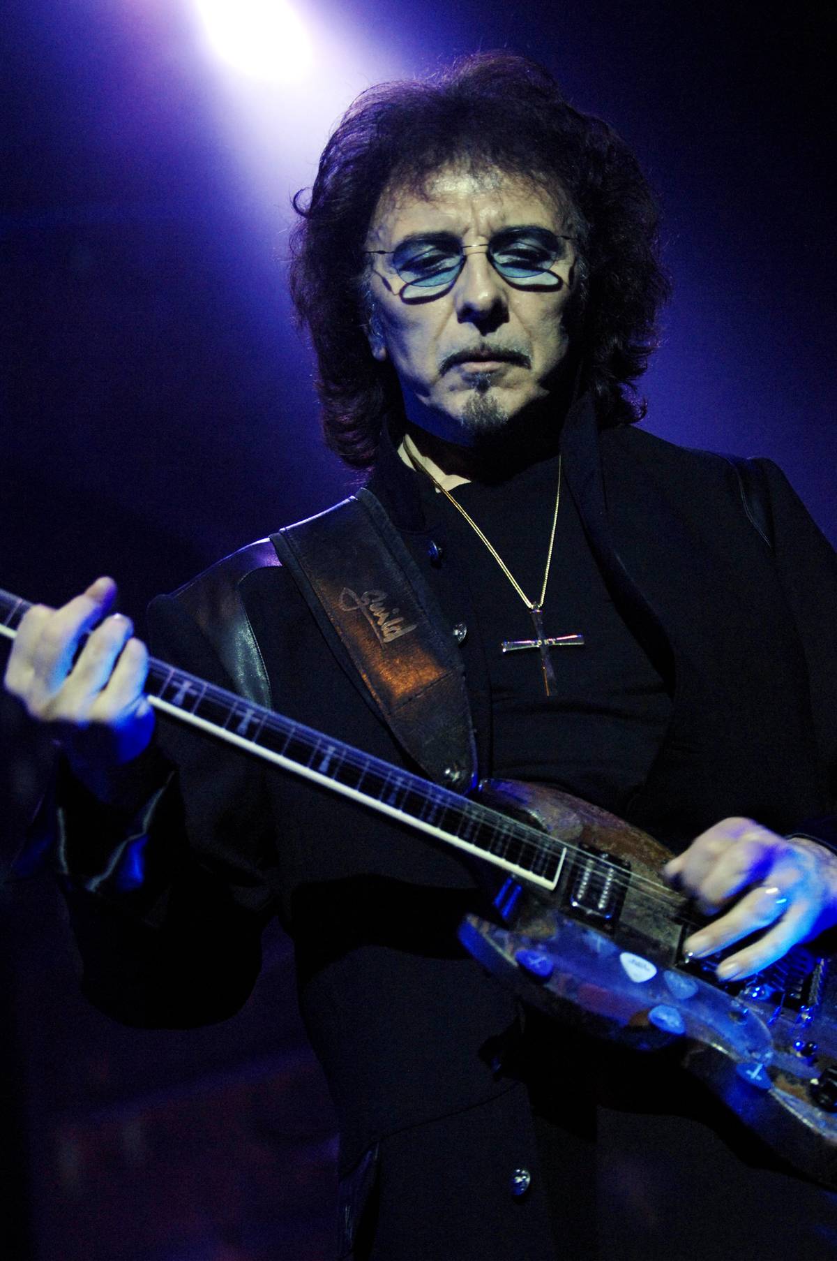tommy iommi performing on stage