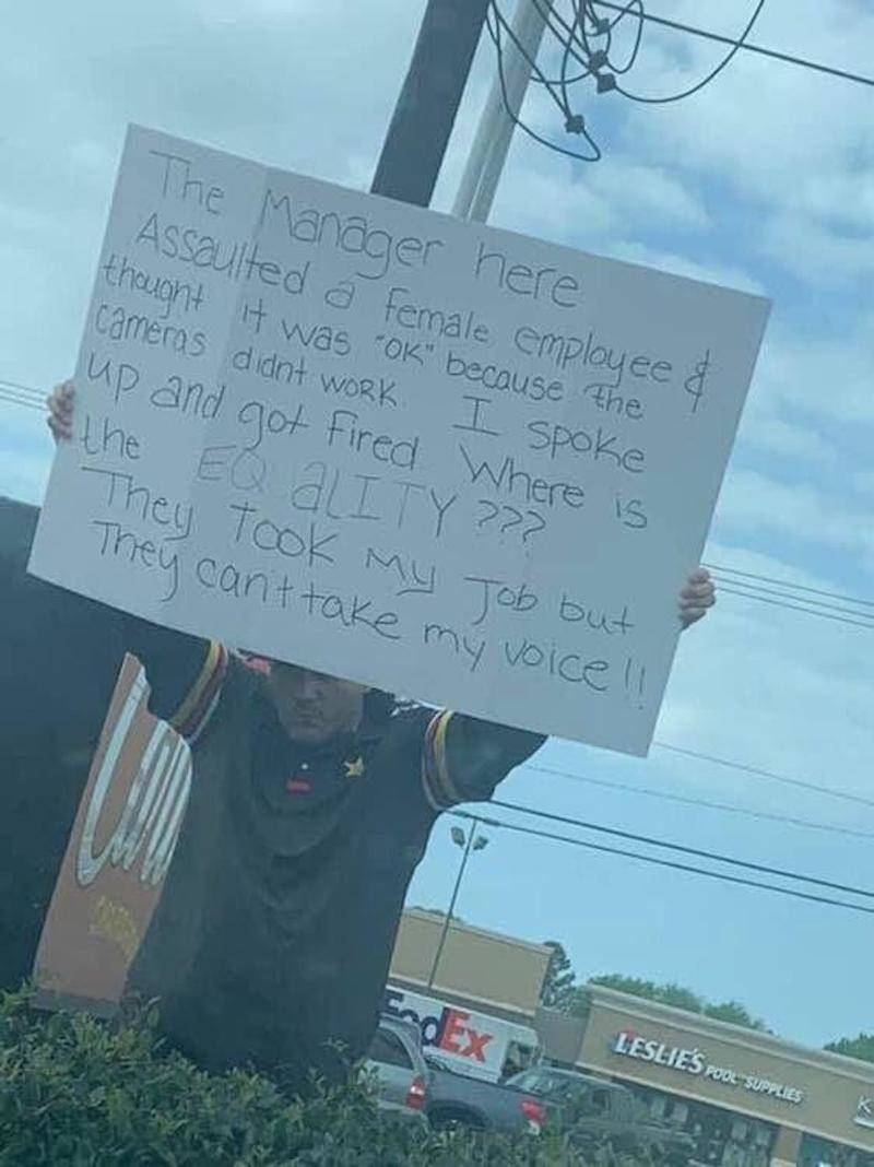 Shaming manager sign 