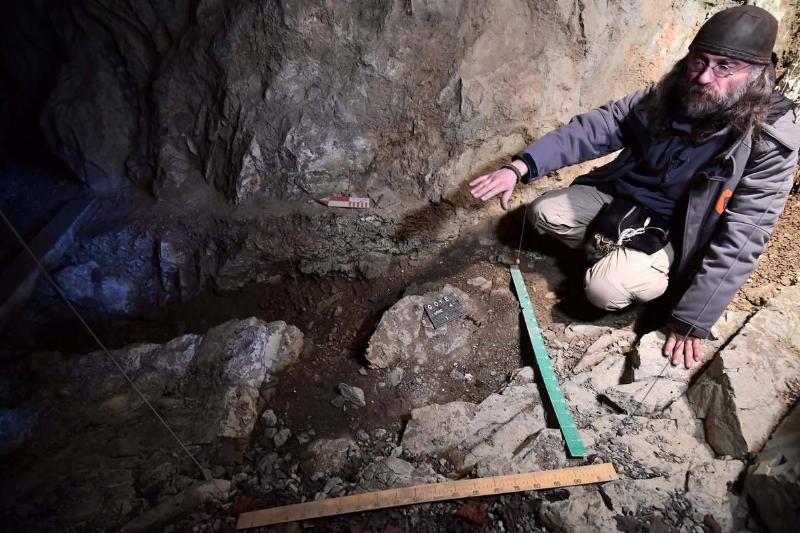 BELGIUM-SCIENCE-ARCHEOLOGY-ANTHROPOLOGY-NEANDERTHAL