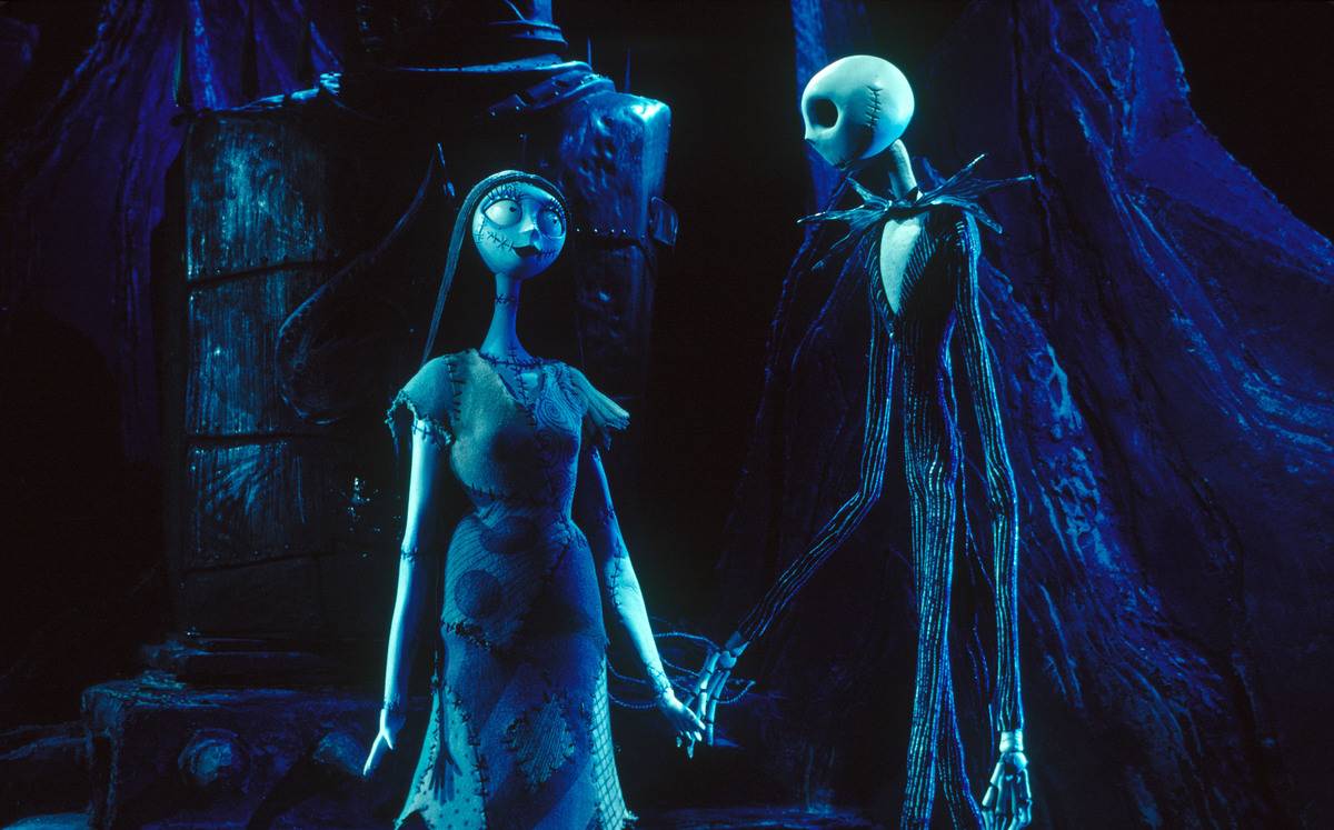 Jack Skellington and Sally holding hands