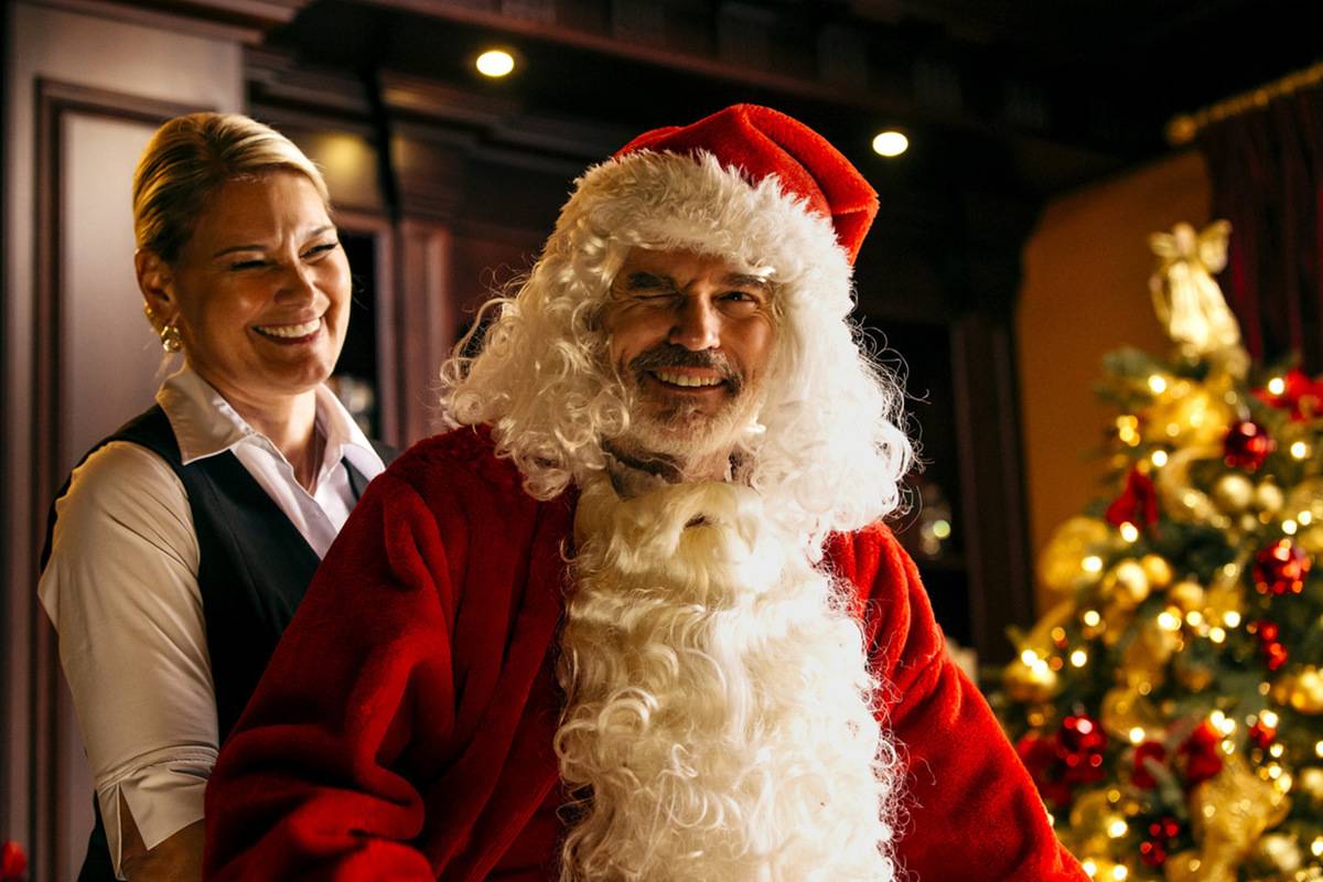 bad-santa-2_S7FpND