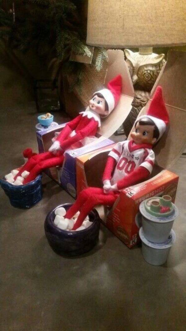 90 Funny and Easy Elf-on-the-Shelf Ideas for Christmas (2)