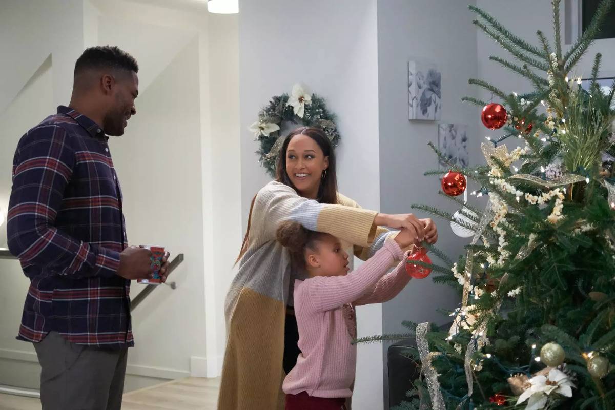 a-gingerbread-romance-b7dc196534