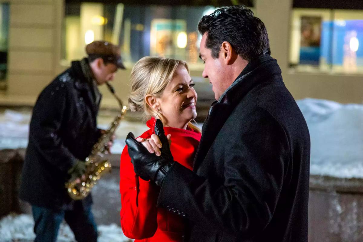 broadcasting-christmas-0e28d8e06