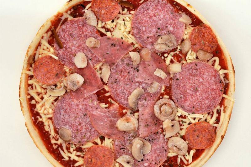 frozen pizza 545050685 frozen pizza with pepperoni, mushrooms, and salami