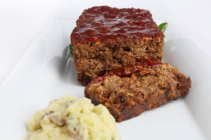 meatloaf 461035466 meatloaf with mashed potatoes