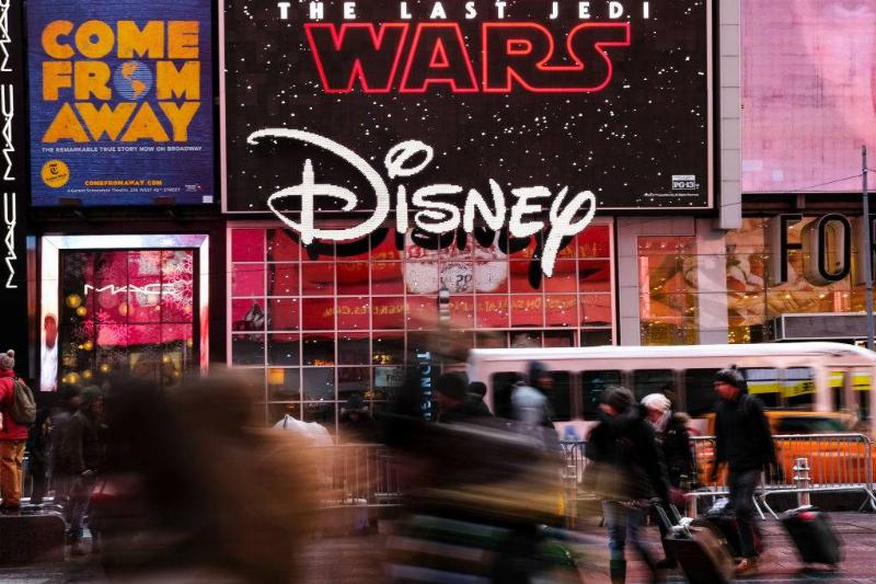 disney 892307166 disney store in times square