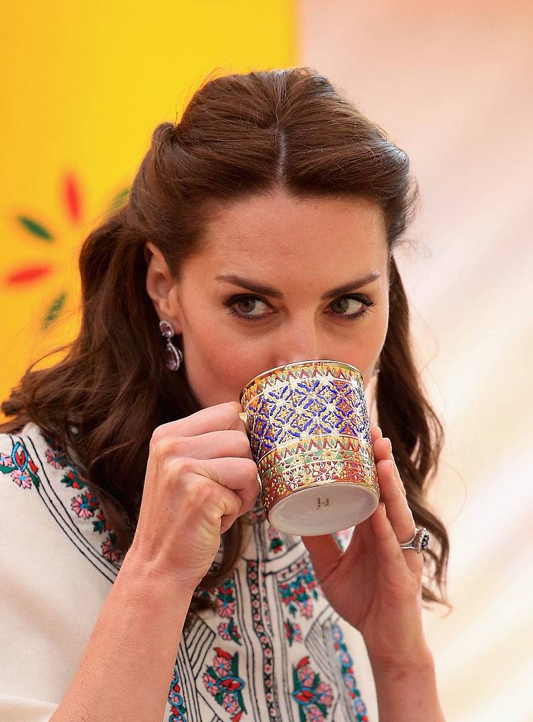 kate drinking tea