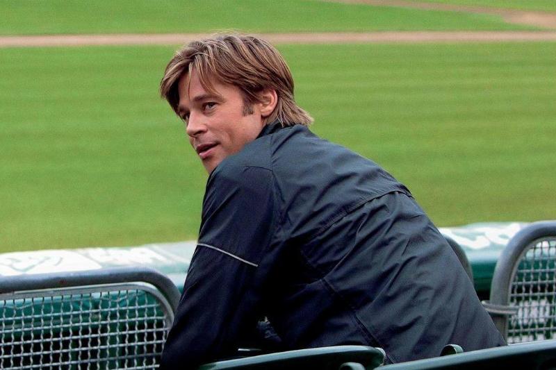 moneyball-86911 (1) Brad Pitt at a baseball field in Moneyball