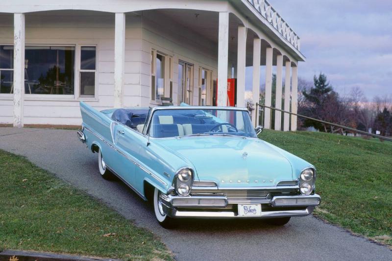 1957 Lincoln Premier Convertible