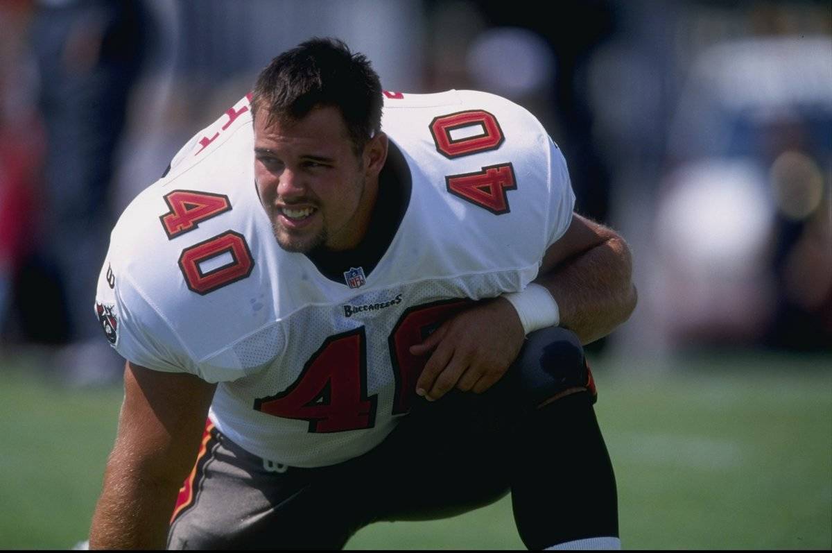 Mike Alstott #40