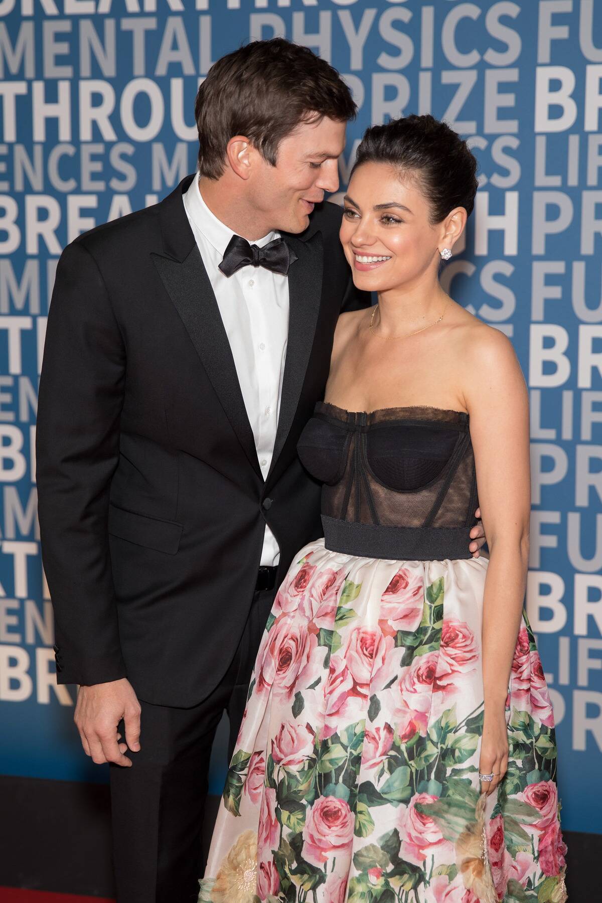 6th Annual Breakthrough Prize - Arrivals