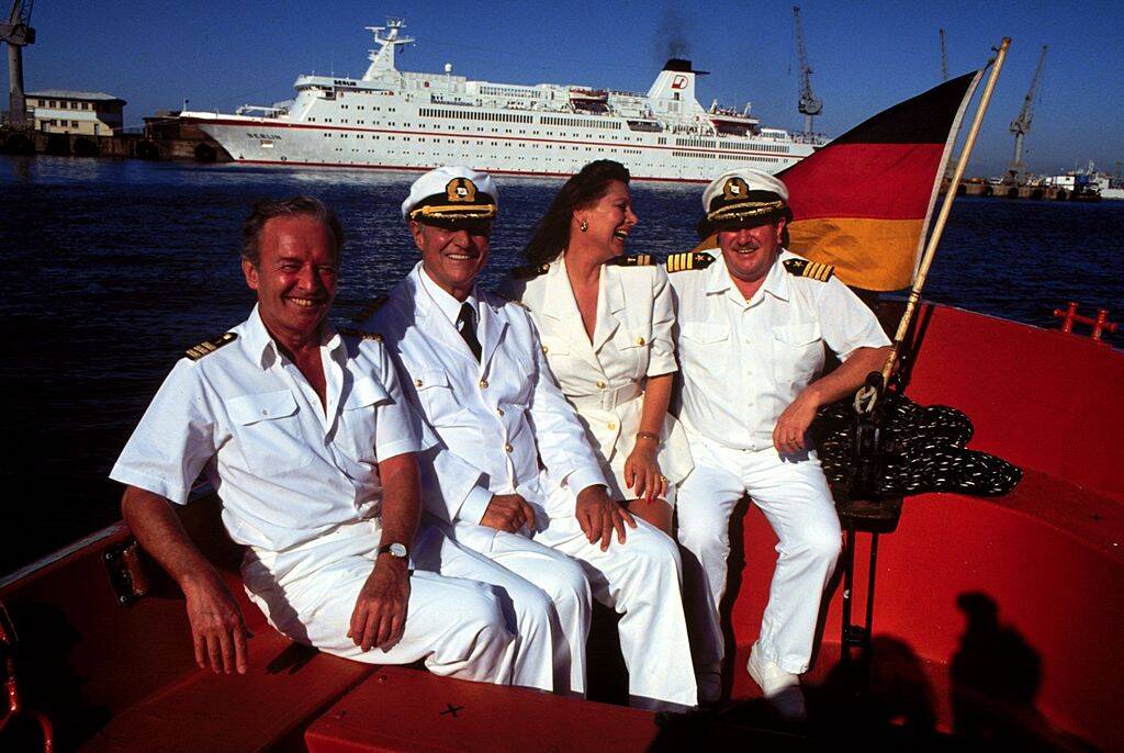 Cruise ship crew