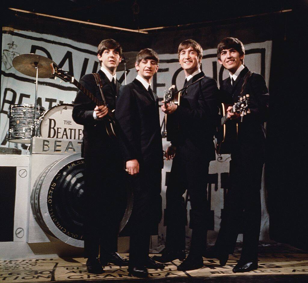 the beatles performing in 1963